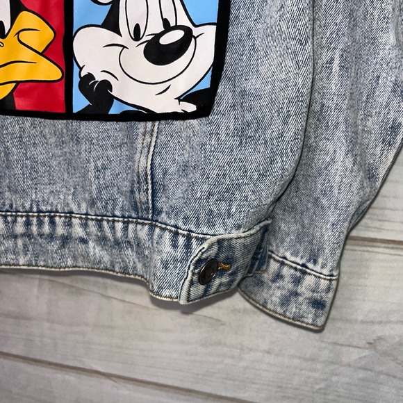 H2 Jean Jacket Loony Tunes Small - Picture 6 of 6
